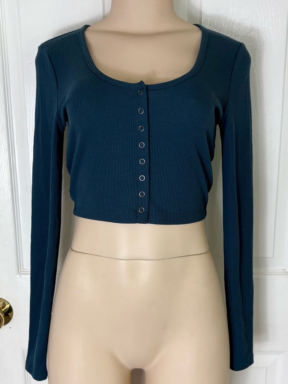 Forever 21 Ribbed Waffle Knit Crop Top Blue Long Sleeve Snap Front Womens S